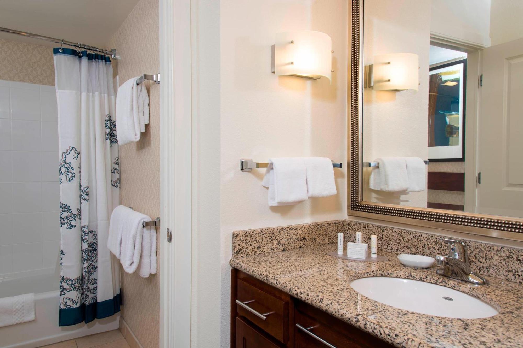 Residence Inn Toledo Maumee Exteriör bild